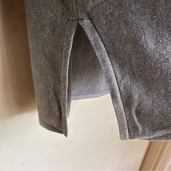 MarlaWynne Color-block Top - Picture 3 of 6